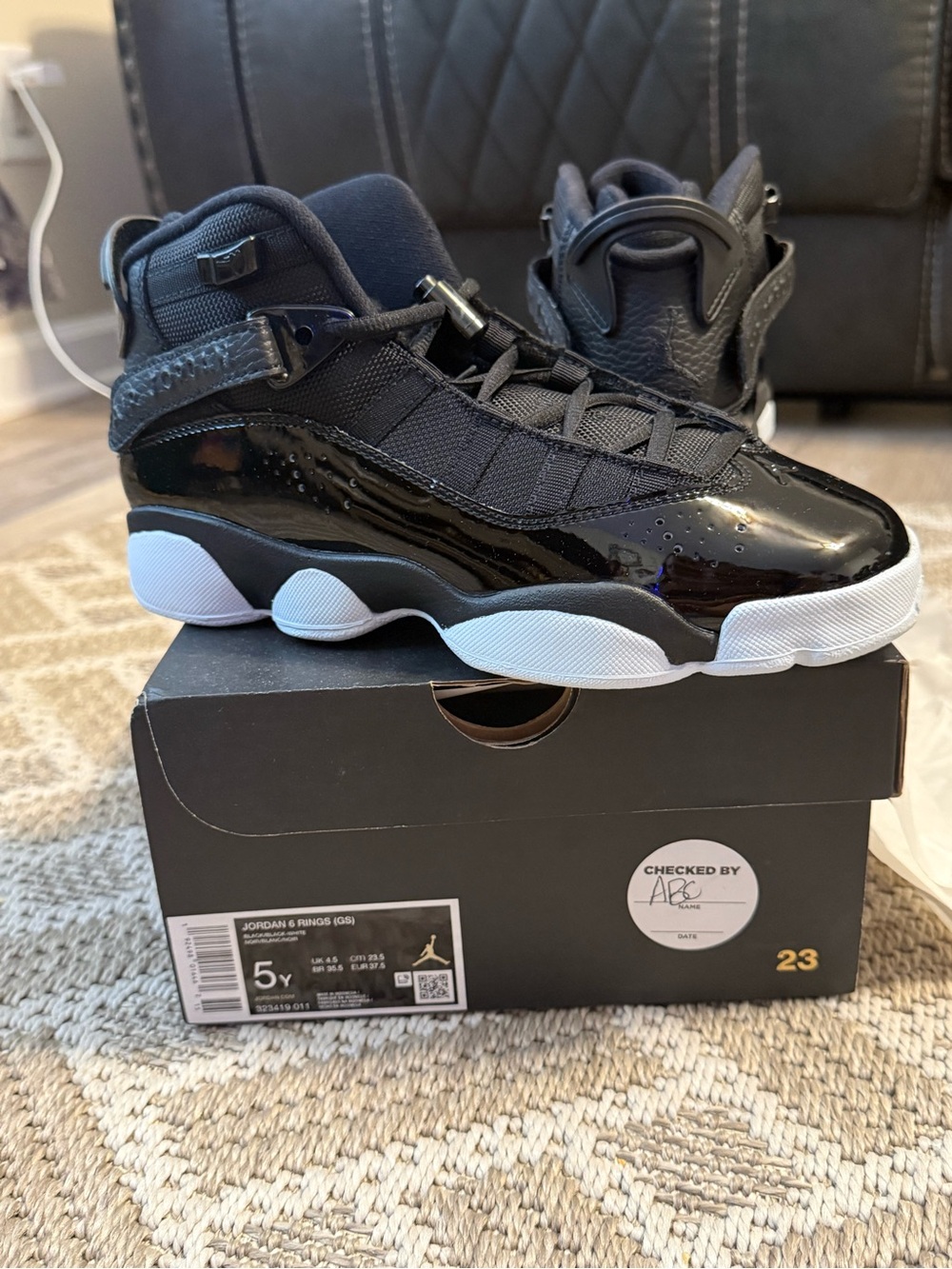 NWT Jordan 6 rings (GS) Kids Black and White Patent Leather Sneakers